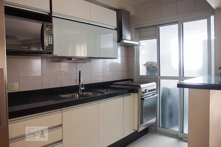 Cozinha de apartamento para alugar com 2 quartos, 90m² em Consolação, São Paulo