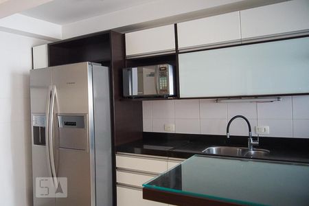 Cozinha de apartamento para alugar com 2 quartos, 90m² em Consolação, São Paulo