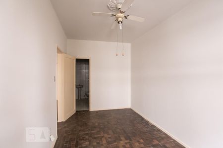Suíte de apartamento para alugar com 1 quarto, 44m² em Farroupilha, Porto Alegre