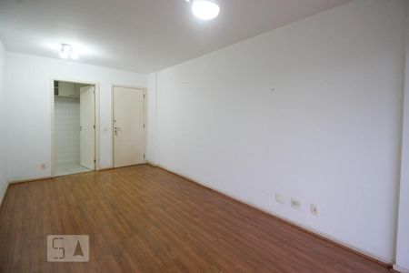 Sala de apartamento à venda com 3 quartos, 81m² em Barra da Tijuca, Rio de Janeiro