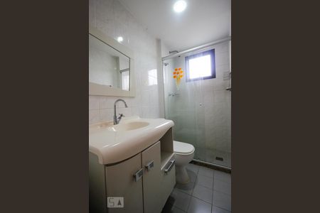 Apartamento à venda com 81m², 3 quartos e 1 vagaBanheiro da Suíte