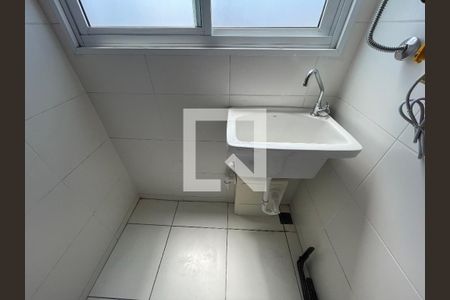 Apartamento à venda com 60m², 2 quartos e 1 vaga Apartamento à venda com 60m², 2 quartos e 1 vagaÁrea de Serviço