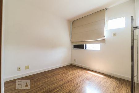 Apartamento à venda com 70m², 3 quartos e 1 vaga