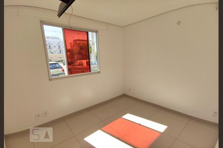 Dormitório 1 de apartamento para alugar com 2 quartos, 50m² em Santos Dumont, São Leopoldo
