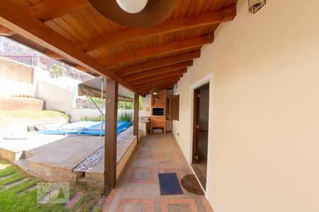 Casa para alugar com 388m², 4 quartos e 4 vagasChurrasqueira