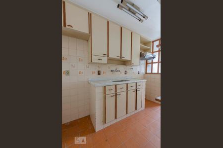 Apartamento à venda com 93m², 3 quartos e 2 vagasCozinha