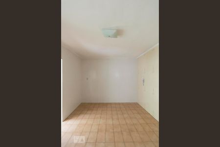 Cozinha de apartamento para alugar com 2 quartos, 100m² em Vila Vitório Mazzei, São Paulo