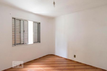 Quarto 1 de apartamento para alugar com 2 quartos, 100m² em Vila Vitório Mazzei, São Paulo