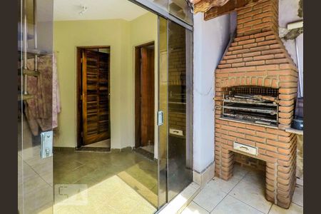 Casa à venda com 300m², 4 quartos e 8 vagasChurrasqueira