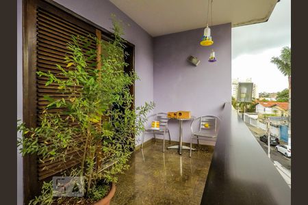 Casa à venda com 300m², 4 quartos e 8 vagasSacada Quarto 1