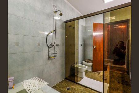 Casa à venda com 300m², 4 quartos e 8 vagasQuarto Suite 