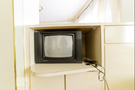 Sala de Estar - TV de apartamento para alugar com 1 quarto, 98m² em Centro, São Caetano do Sul