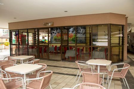 Apartamento à venda com 101m², 2 quartos e 1 vagaÁrea Comum - Bar da Piscina