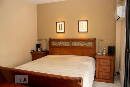 Apartamento à venda com 101m², 2 quartos e 1 vagaSuíte