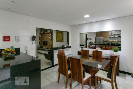 Casa para alugar com 360m², 3 quartos e 5 vagasCozinha