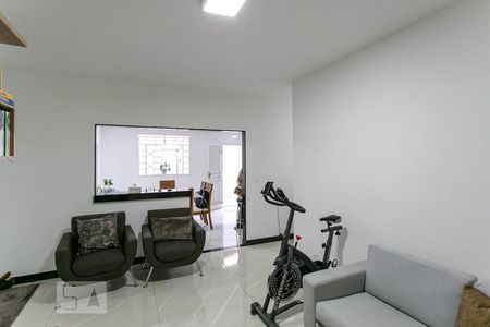 Sala de Estar de casa para alugar com 3 quartos, 360m² em Santa Branca, Belo Horizonte