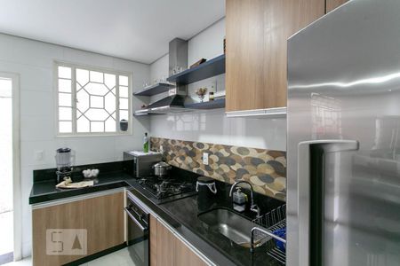 Casa para alugar com 360m², 3 quartos e 5 vagasCozinha