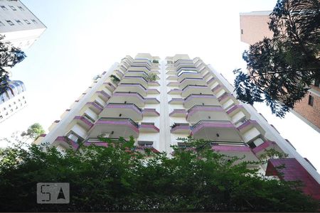 Apartamento à venda com 115m², 3 quartos e 2 vagasFachada