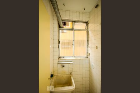Apartamento para alugar com 64m², 3 quartos e 1 vagaÁrea de Serviço