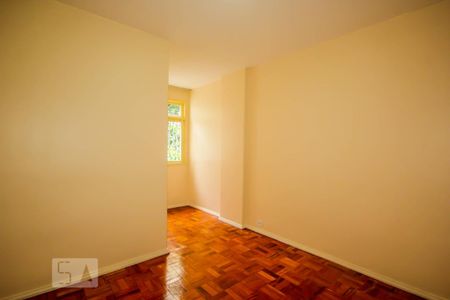 Quarto 1 de apartamento para alugar com 3 quartos, 64m² em Copacabana, Rio de Janeiro