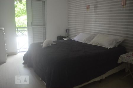 Quarto de casa à venda com 4 quartos, 325m² em Jardim Londrina, São Paulo