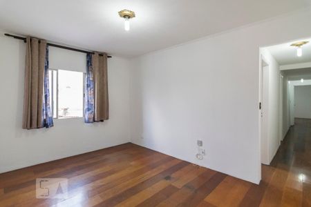 Apartamento para alugar com 75m², 2 quartos e 2 vagas Apartamento para alugar com 75m², 2 quartos e 2 vagasSala