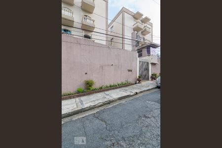 Apartamento para alugar com 75m², 2 quartos e 2 vagas Apartamento para alugar com 75m², 2 quartos e 2 vagasFachada
