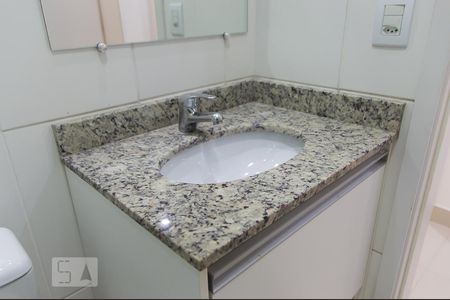 Apartamento para alugar com 71m², 2 quartos e 2 vagasBanheiro Corredor