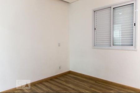Apartamento para alugar com 71m², 2 quartos e 2 vagasQuarto Suíte