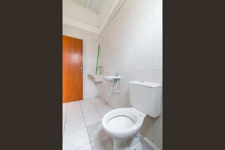 Banheiro 1 de kitnet/studio para alugar com 1 quarto, 28m² em Jardim Dourado, Guarulhos