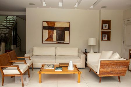 Sala de apartamento à venda com 3 quartos, 320m² em Barra da Tijuca, Rio de Janeiro