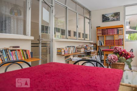 Apartamento para alugar com 27m², 1 quarto e sem vagaBiblioteca