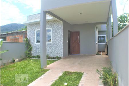 Casa para alugar com 85m², 2 quartos e 1 vaga Casa para alugar com 85m², 2 quartos e 1 vagaGaragem