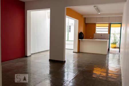 Sala de casa à venda com 3 quartos, 290m² em Cambuci, São Paulo