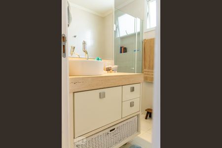 Apartamento para alugar com 81m², 2 quartos e 2 vagasBanheiro