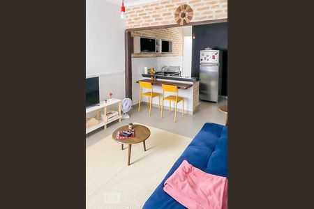 Sala  de casa para alugar com 1 quarto, 40m² em Moema, São Paulo