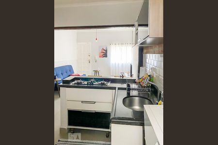 Casa para alugar com 40m², 1 quarto e sem vaga Casa para alugar com 40m², 1 quarto e sem vagaCozinha