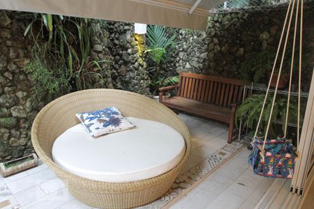 Apartamento à venda com 155m², 2 quartos e 2 vagasVaranda da Sala