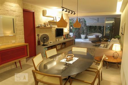 Sala de apartamento à venda com 2 quartos, 155m² em Lagoa, Rio de Janeiro