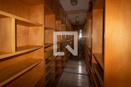 Apartamento à venda com 90m², 1 quarto e 1 vagaSuíte - closet