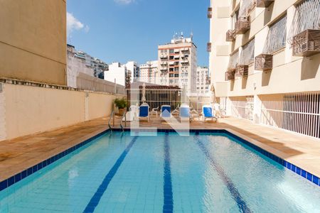Apartamento para alugar com 50m², 1 quarto e 1 vagaÁrea comum - Piscina