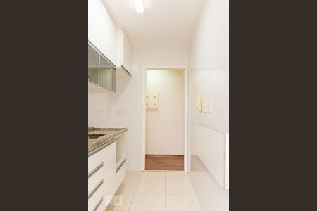 Apartamento para alugar com 62m², 2 quartos e 1 vagaCozinha