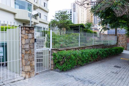 Apartamento para alugar com 62m², 2 quartos e 1 vagaFachada