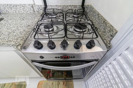 Detalhe da Cozinha de apartamento para alugar com 1 quarto, 42m² em Melville Empresarial Ii, Barueri