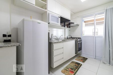 Cozinha de apartamento para alugar com 1 quarto, 42m² em Melville Empresarial Ii, Barueri