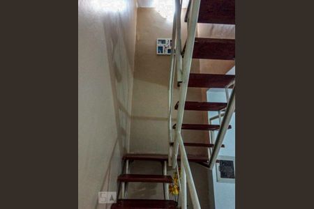 Escada de casa de condomínio à venda com 2 quartos, 90m² em Curicica, Rio de Janeiro