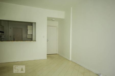 Sala de apartamento à venda com 2 quartos, 70m² em Copacabana, Rio de Janeiro