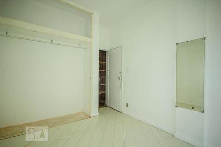 Quarto 2 de apartamento à venda com 2 quartos, 70m² em Copacabana, Rio de Janeiro