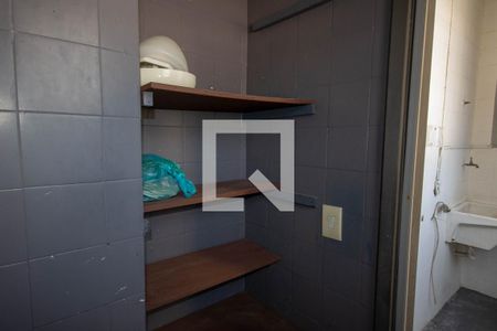 Apartamento à venda com 100m², 3 quartos e 1 vagaBanheiro de Serviço