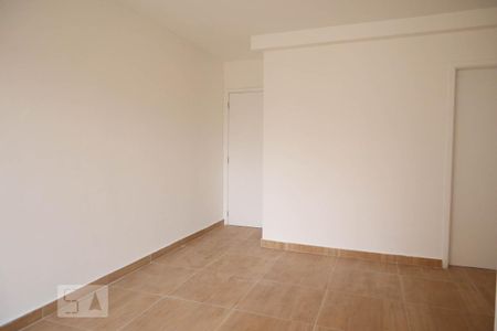 Apartamento para alugar com 2 quartos, 55m² em Vila Nova Esperia, Jundiaí